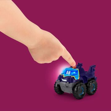 Fisher-Price Batwheels Işıklı Yarışçılar