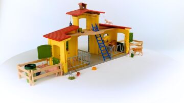 SCHLEICH Büyük Çiftlik Oyuncak