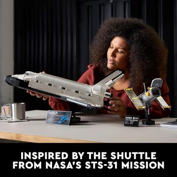 LEGO NASA Discovery Uzay Mekiği 10283 Yapım Seti; Uzay Keşfinin Gerçek bir Simgesini Yapın ve Sergileyin (2354 Parça)