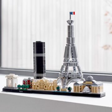 LEGO Architecture Şehir Yapıları Koleksiyonu Paris 21044- Seyahat, Mimari ve Tarih Meraklısı Yetişkinler için Koleksiyonluk Sergilenebilir Yapım Seti (694 Parça)