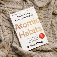 Atomic Habits: the life-changing million-copy #1 bestseller: Tiny Changes, Remarkable Results