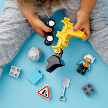 LEGO DUPLO İnşaat Buldozeri 10930-2 Yaş ve Üzeri Çocuklar İçin Mini Buldozer İçeren Eğitici Oyuncak Yapım Seti (10 Parça)