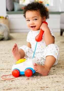 Fisher Price Eğitici Geveze Telefon, Sürüklenebilir, Klasik, Çevirmeli Oyun Telefonu FGW66