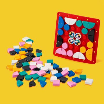 LEGO® DOTS ǀ Disney Mickey Fare ve Minnie Fare Dikilebilir Kare Parça 41963-8 Yaş ve Üzeri Yaratıcı Çocuklar için Kendin Yap El Sanatları Seti (95 Parça)