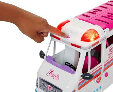 Barbie'nin Yeni Ambulansı