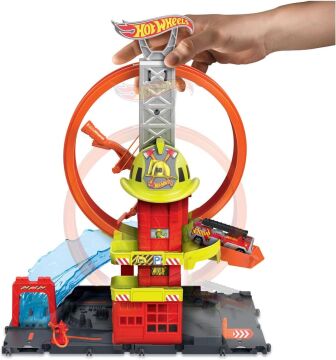 Hot Wheels Çember Pistli İftaiye İstasyonu, 4 yaş ve üzeri, HKX41