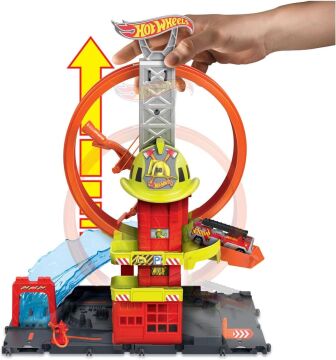 Hot Wheels Çember Pistli İftaiye İstasyonu, 4 yaş ve üzeri, HKX41