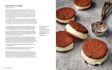 The Perfect Scoop, Revised and Updated: 200 Recipes for Ice Creams, Sorbets, Gelatos, Granitas, and Sweet Accompaniments: 200 Recipes for Ice Creams, ... and Sweet Accompaniments [A Cookbook]