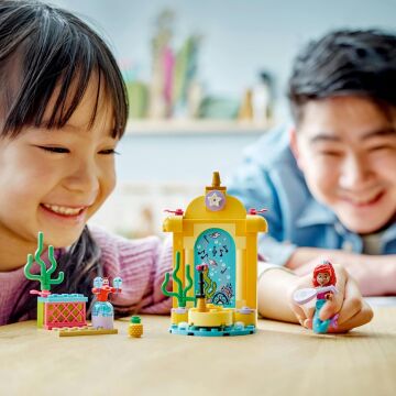 LEGO Disney Princess Ariel’in Müzik Sahnesi 43235 – 4 Yaş ve Üzeri Prenses Seven Çocuklar için Yaratıcı Oyuncak Yapım Seti (60 Parça)
