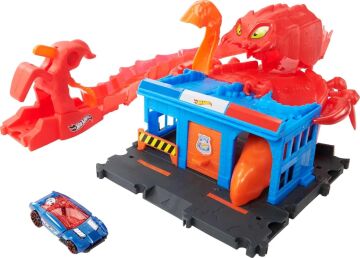 Hot Wheels Düşman Yaratıklar Oyun Seti Haraketli Akrep Saldırısı