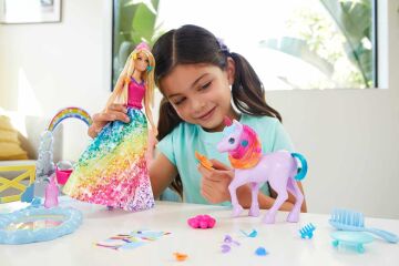 Barbie Dreamtopia Bebek ve Tek Boynuzlu At GTG01 Renkli 3+
