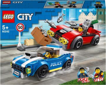LEGO City Polis Otobanda Tutuklama 60242 - Arabaları Seven Çocuklar için Yaratıcı Oyuncak Yapım Seti (185 Parça)