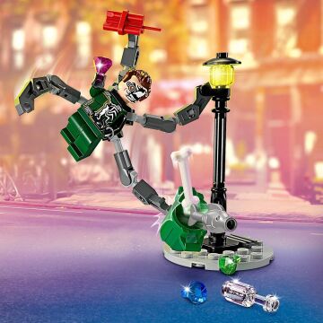 LEGO Marvel Motosiklet Takibi: Örümcek Adam Doktor Oktopus’a Karşı 76275-6 Yaş ve Üzeri Süper Kahraman Seven Çocuklar için Yaratıcı Oyuncak Yapım Seti (77 Parça)