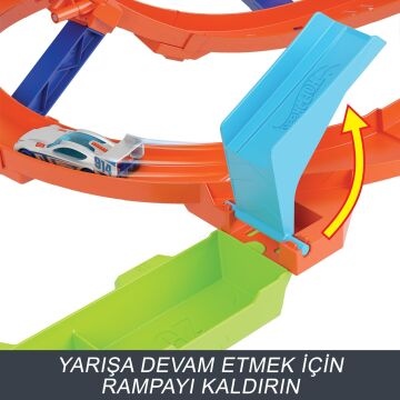 Hot Wheels Bumerang Çemberli Yarış Pisti