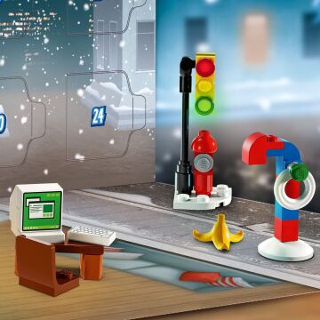 LEGO Marvel Örümcek Adam 2024 Yılbaşı Takvimi 76293, 7 Yaş ve Üzeri Çocuklar için 24 Ayrı Sürpriz İçeren Yaratıcı Oyuncak Yapım Seti (246 Parça)