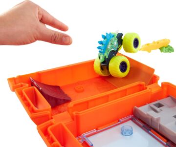 Hot Wheels Monster Trucks Taşınabilir Oyun Seti, Oyuncak