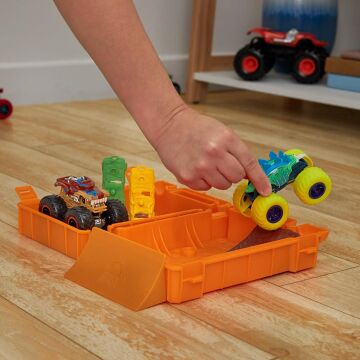 Hot Wheels Monster Trucks Taşınabilir Oyun Seti, Oyuncak