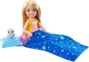 Barbie Chelsea'nin Kamp Macerası Oyun Seti, 3 yaş ve üzeri, HDF77