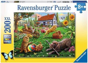 Ravensburger - 200 Parça Puzzle Bahçede (128280)