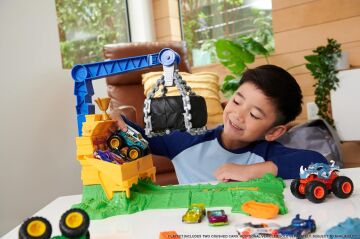 Hot Wheels Monster Trucks Arenada Rhinomite Mücadelesi, Oyuncak