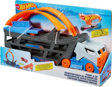 Hot Wheels Standlı Tır, 18 Araç Kapasiteli, Çemberli, Fırlatıcılı, GCK38