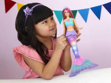 Barbie Dreamtopia Işıltılı Deniz Kızı, 3 yaş ve üzeri, HDJ36