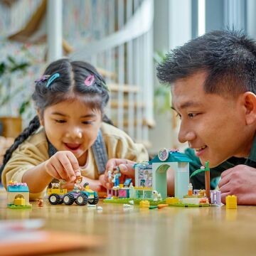 LEGO Friends Çiftlik Hayvanı Veteriner Kliniği 42632-4 Yaş ve Üzeri Çocuklar için Hayvan Figürleri İçeren Yaratıcı Oyuncak Yapım Seti (161 Parça)