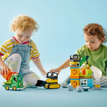 LEGO DUPLO Kasabası İnşaat Sahası 10990, 2 Yaş ve Üzeri için Oyuncak Yapım Seti (61 Parça)