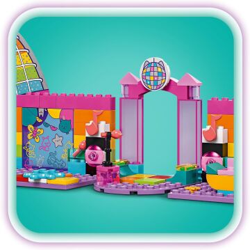 LEGO Gabby’s Dollhouse Gabby’nin Parti Odası 10797, 4 Yaş ve Üzeri Çocuklar için Yaratıcı Oyuncak Yapım Seti (252 Parça)