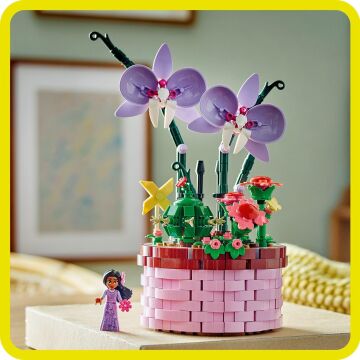 LEGO® ǀ Disney Princess Enkanto Isabela’nın Saksısı 43237 - 9 Yaş ve Üzeri Çocuklar için Yaratıcı Oyuncak Yapım Seti (641 Parça)