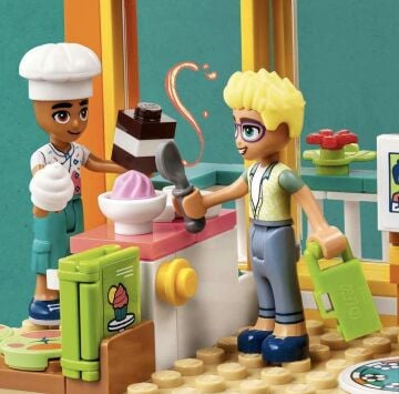 LEGO® Friends Leo'nun Odası 41754-6 Yaş ve Üzeri Çocuklar için 2 Mini Bebek (Leo ve Olly) İçeren Yaratıcı Oyuncak Yapım Seti (203 Parça)