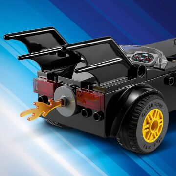 LEGO® DC Batmobile Takibi: Batman Joker’e Karşı 76264-4 Yaş ve Üzeri Çocuklar için Süper Kahraman Aksiyonu içeren Yaratıcı Oyuncak Yapım Seti (54 Parça)
