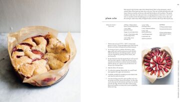 Zoë Bakes Cakes: Everything You Need to Know to Make Your Favorite Layers, Bundts, Loaves, and More [A Baking Book]