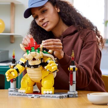 LEGO® Super Mario™ Mighty Bowser™ 71411 - Yetişkin Hayranlar için Koleksiyonluk Yapım Seti (2807 Parça)