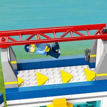 LEGO® City Polis Eğitim Akademisi 60372-6 Yaş ve Üzeri Çocuklar için Eğlenceli bir Engelli Parkur İçeren Oyuncak Yapım Seti (823 Parça)