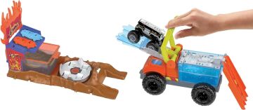 Hot Wheels Monster Trucks Arena Mücadelesi Color Shifters Oyun Seti, Oyuncak