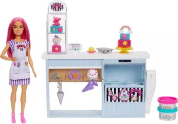 Barbie Pasta Dükkanı Oyun Seti ve Pembe Saçlı 30 cm Minyon Bebek, Fırın Standı, Pasta Yapma Özelliği, 20'den Fazla Oyun Parçası, 3 Yaş ve Üzeri için (HGB73)