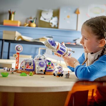 LEGO Friends Mars Uzay Üssü ve Roketi 42605-8 Yaş ve Üzeri Çocuklar için 4 Karakter İçeren Yaratıcı Oyuncak Yapım Seti (981 Parça)