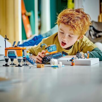 LEGO® City Kutup Keşif Kamyonu ve Mobil Laboratuvarı 60378 Oyuncak Yapım Seti (489 Parça)
