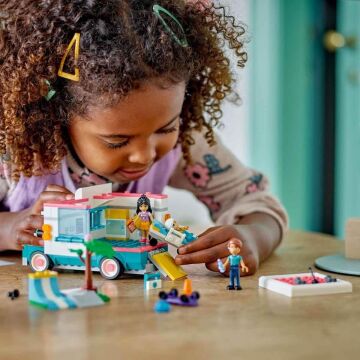 LEGO® Friends Heartlake City Hastane Ambulansı 42613-6 Yaş ve Üzeri Çocuklar için Yaratıcı Oyuncak Yapım Seti (344 Parça)