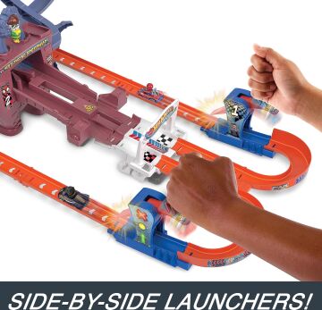 Hot WHeeLS Racerverse Marvel Pist Seti