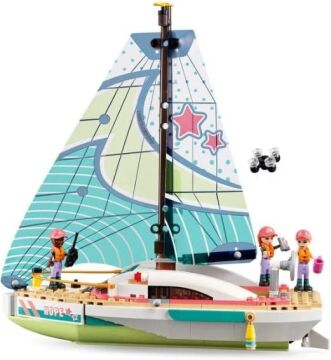 LEGO® Friends Stephanie’nin Yelkenli Macerası 41716-7 Yaş ve Üzeri Çocuklar için Oyuncak Yapım Seti (309 Parça)