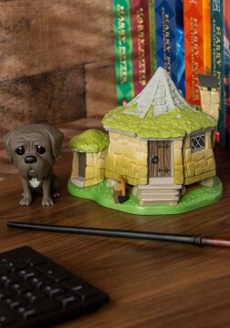 Funko Fgr-POP Town, Harry Potter, Hagrid's Hut w/ Fang