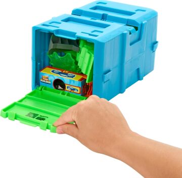 Hot WHeeLS Track Builder Heyecanlı Atlayış Akrobasi Seti
