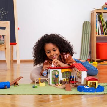 SCHLEICH Evcil Hayvan Oteli Oyuncak