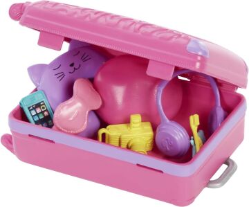 Barbie Brooklyn Seyahatte Bebeği ve Aksesuarları, 3 yaş ve üzeri, HGX55