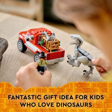 LEGO® Jurassic World Blue ve Beta Velociraptor Yakalama 76946-6 Yaş ve Üzeri Çocuklar için Dinozor Oyuncağı Yapım Seti (181 Parça)