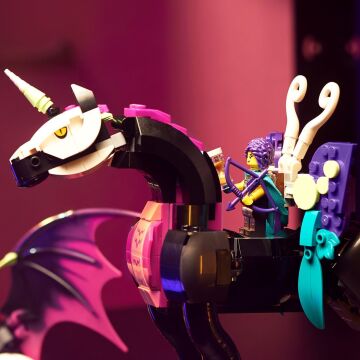 LEGO® DREAMZzz™ Uçan At Pegasus 71457-8 Yaş ve Üzeri Macera Sever Çocuklar için 2 Farklı Yapım Seçeneği Sunan Yaratıcı Oyuncak Yapım Seti (482 Parça)