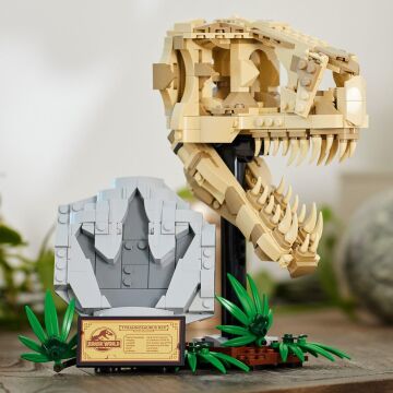 LEGO Jurassic World Dinozor Fosilleri: T. rex Kafatası 76964-9 Yaş ve Üzeri Çocuklar için Yaratıcı Oyuncak Dinozor Yapım Seti (577 Parça)