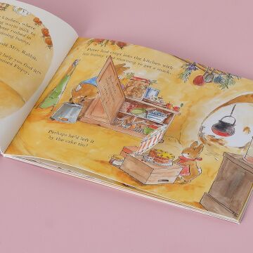 Peter Rabbit: The Bedtime Bunny Hunt: A Lift-the-Flap Storybook